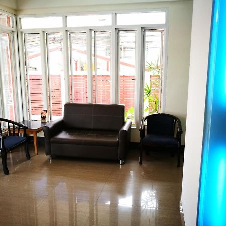 J.Residence Samut Prakan Eksteriør billede