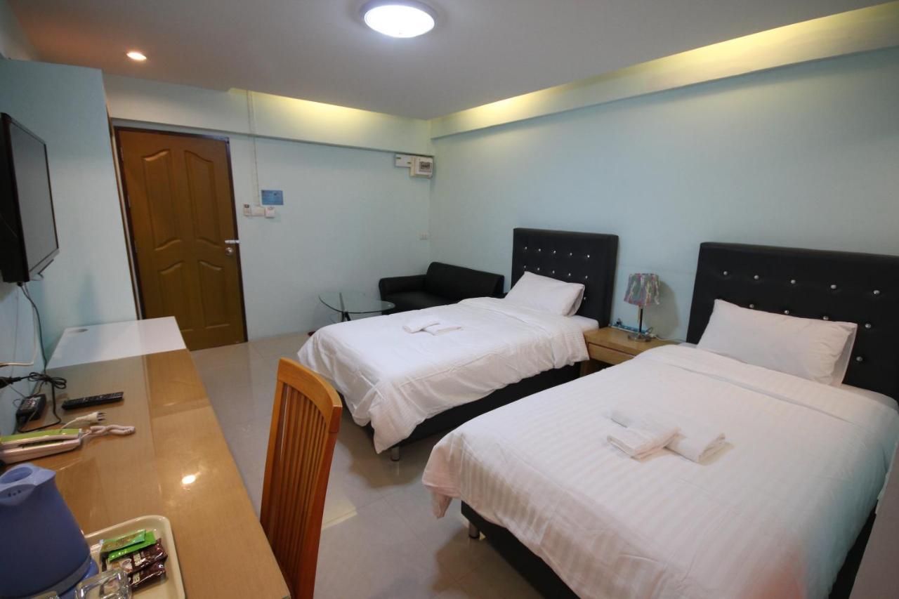 J.Residence Samut Prakan Eksteriør billede