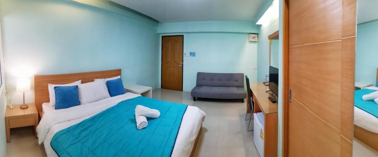 J.Residence Samut Prakan Eksteriør billede