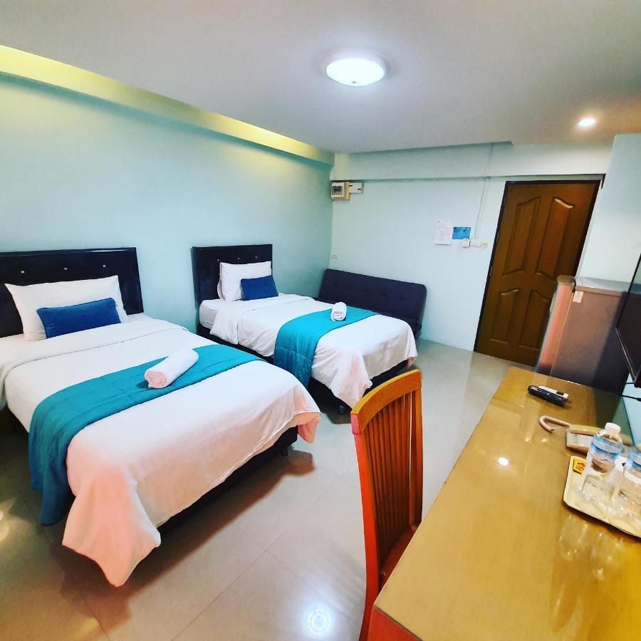 J.Residence Samut Prakan Eksteriør billede
